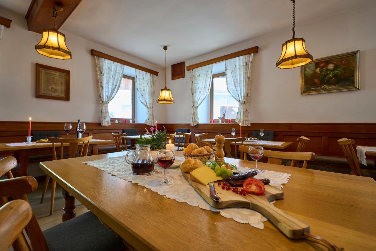 Gasthof Lamm Sankt Jodok am Brenner Exterior foto